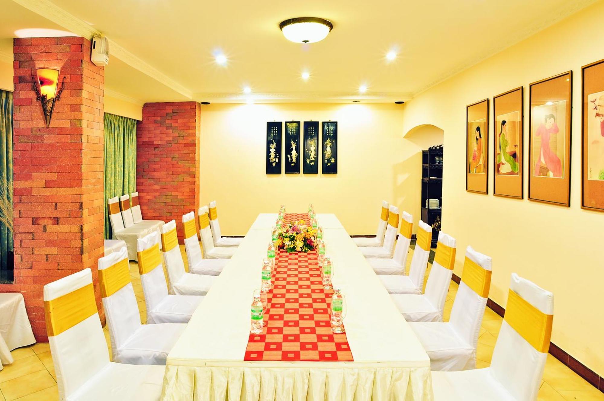 Ky Hoa Hotel Ho Chi Minh Esterno foto